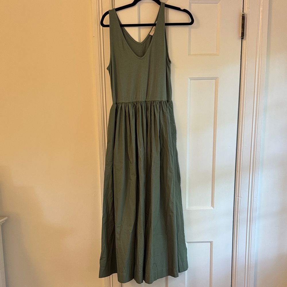 NEW WITH TAGS - LOFT Sleeveless Green Maxi Dress